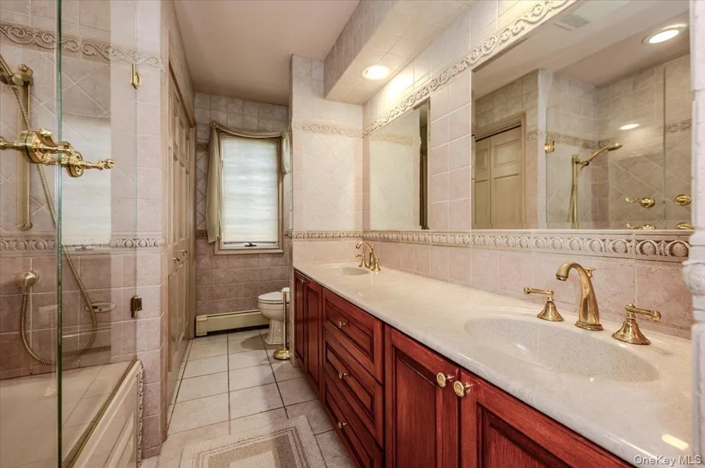 150 Harborview Drive Massapequa, NY 11758