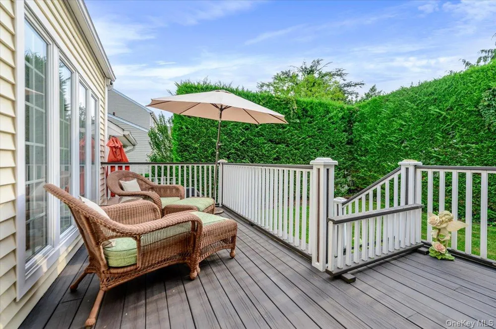 150 Harborview Drive Massapequa, NY 11758