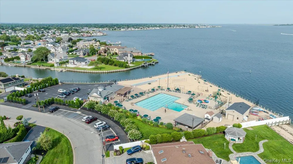 150 Harborview Drive Massapequa, NY 11758