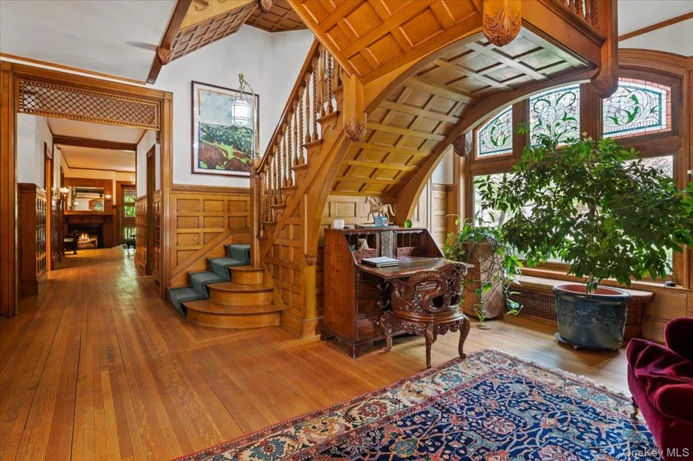 605 N. Broadway Call Listing Agent, NY 12866