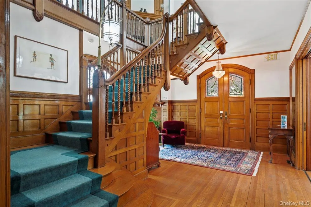 605 N. Broadway Call Listing Agent, NY 12866
