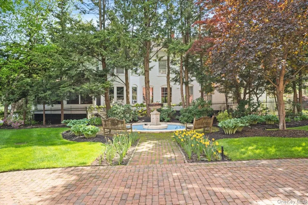 605 N. Broadway Call Listing Agent, NY 12866