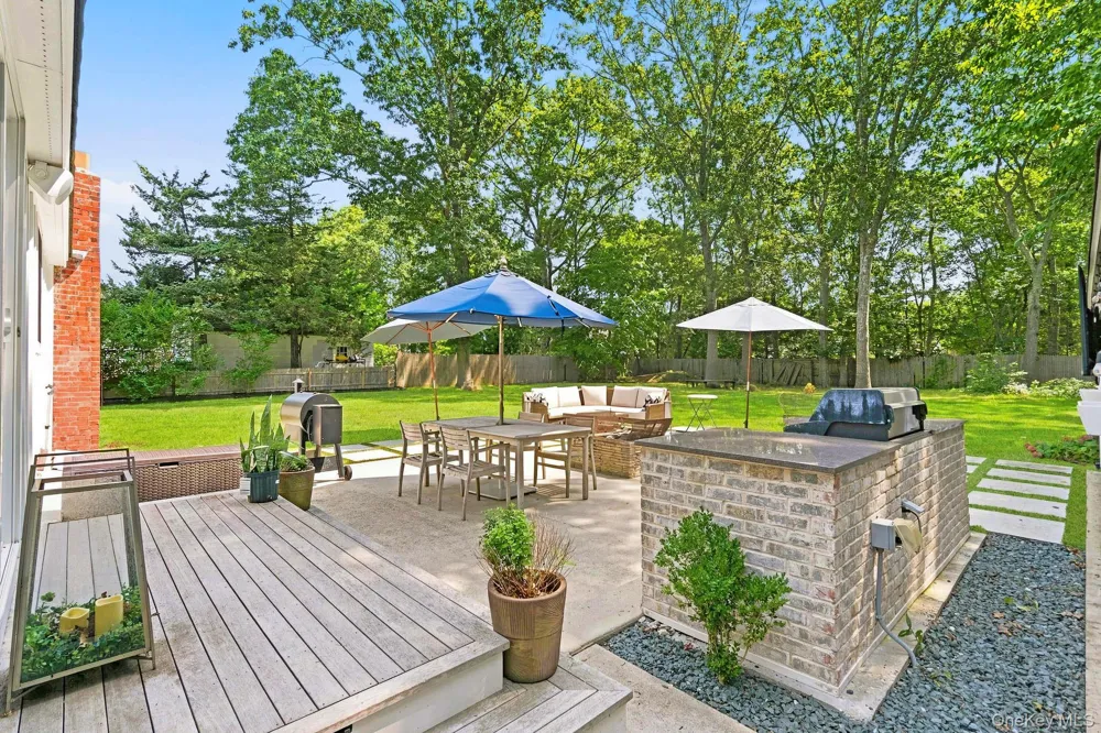 22 Matthews Drive Remsenburg, NY 11972