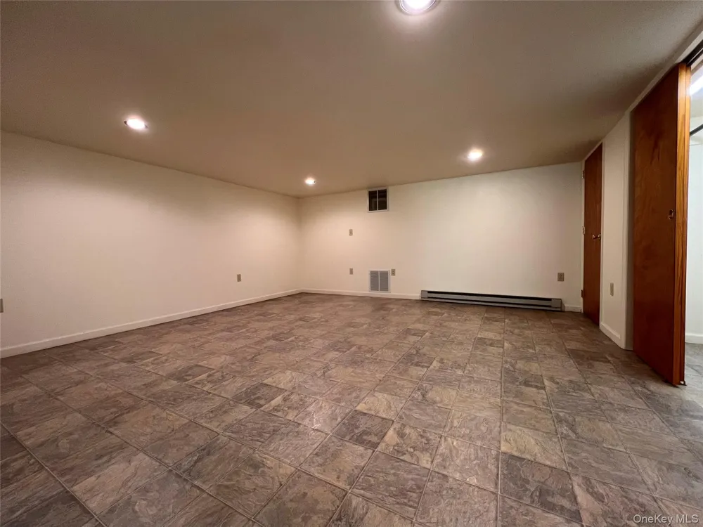 5994 Route 44/55 Kerhonkson, NY 12446