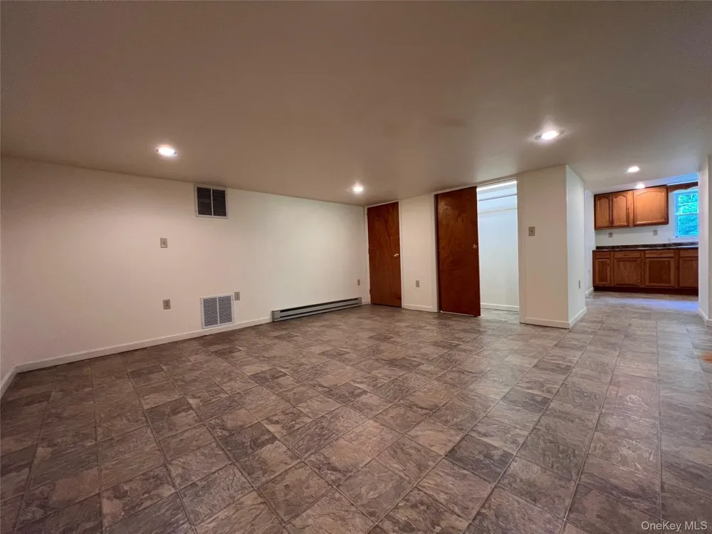 5994 Route 44/55 Kerhonkson, NY 12446