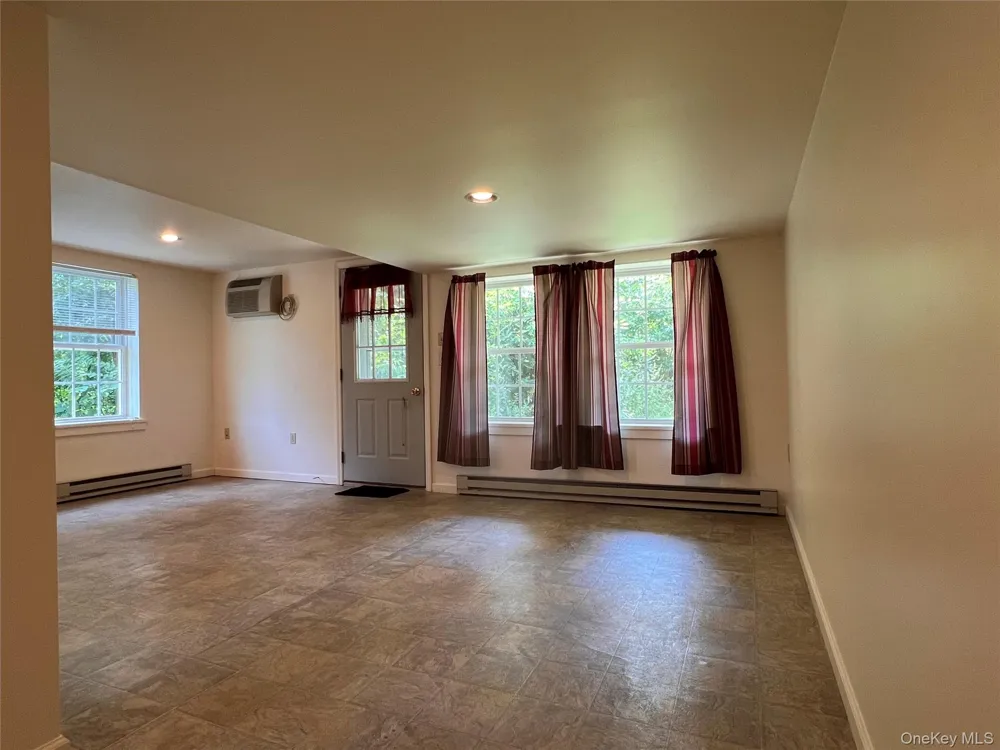 5994 Route 44/55 Kerhonkson, NY 12446