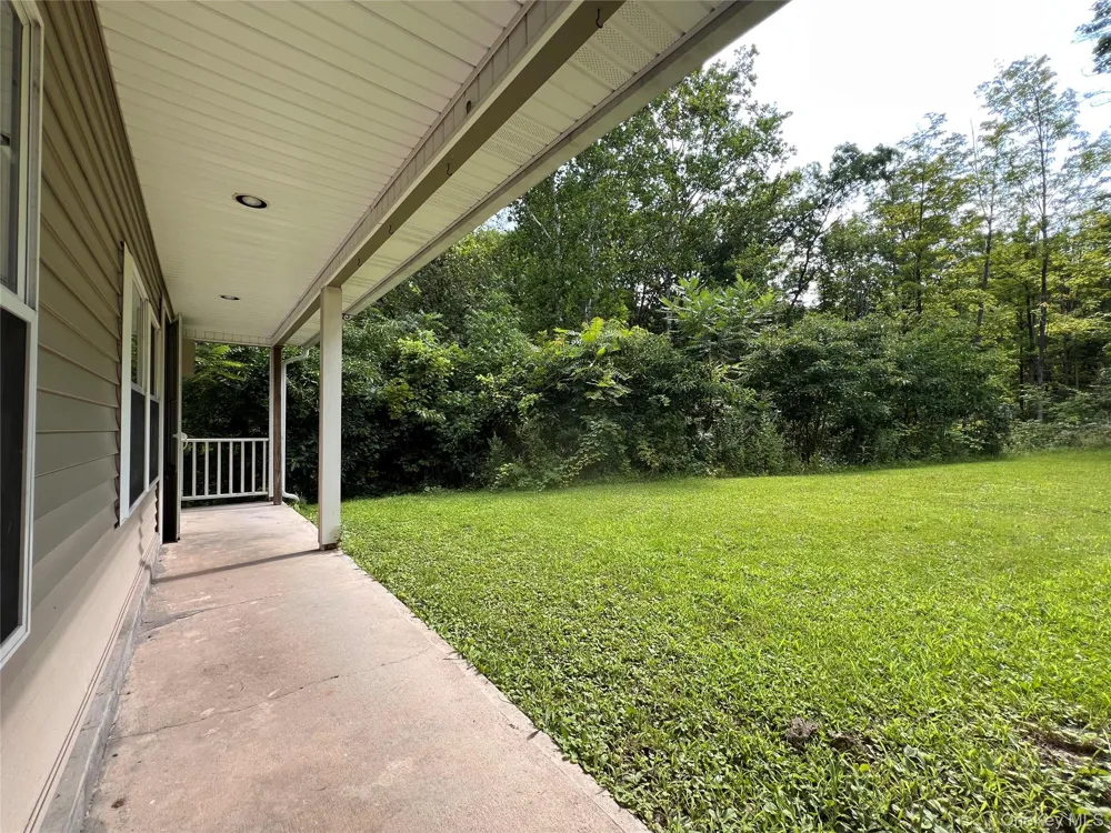 5994 Route 44/55 Kerhonkson, NY 12446