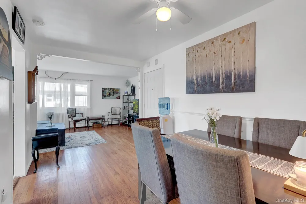 86 Cardinal Lane #2B Islip, NY 11751