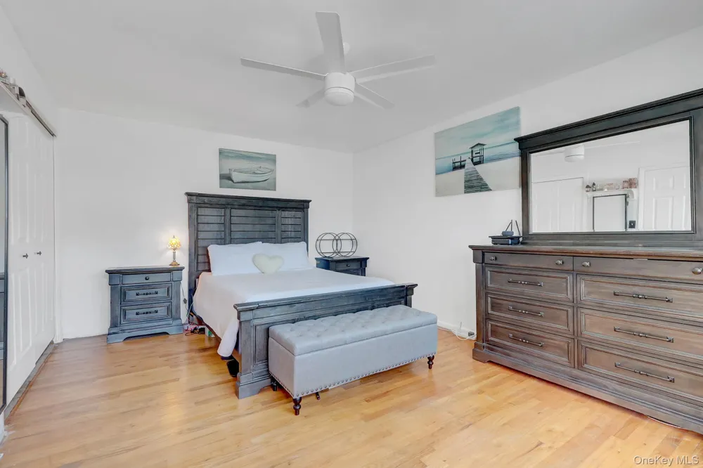 86 Cardinal Lane #2B Islip, NY 11751