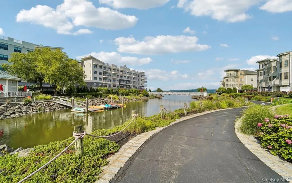 1207 Round Pointe Drive Haverstraw, NY 10927