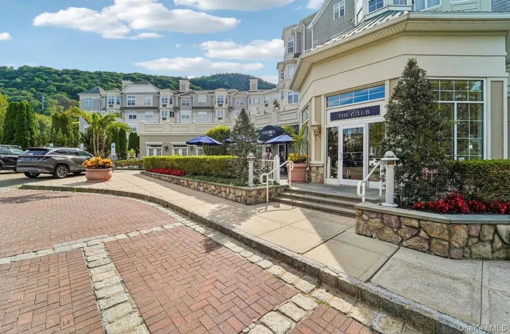 1207 Round Pointe Drive Haverstraw, NY 10927