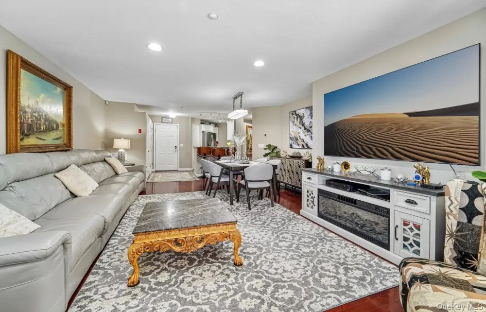 1207 Round Pointe Drive Haverstraw, NY 10927