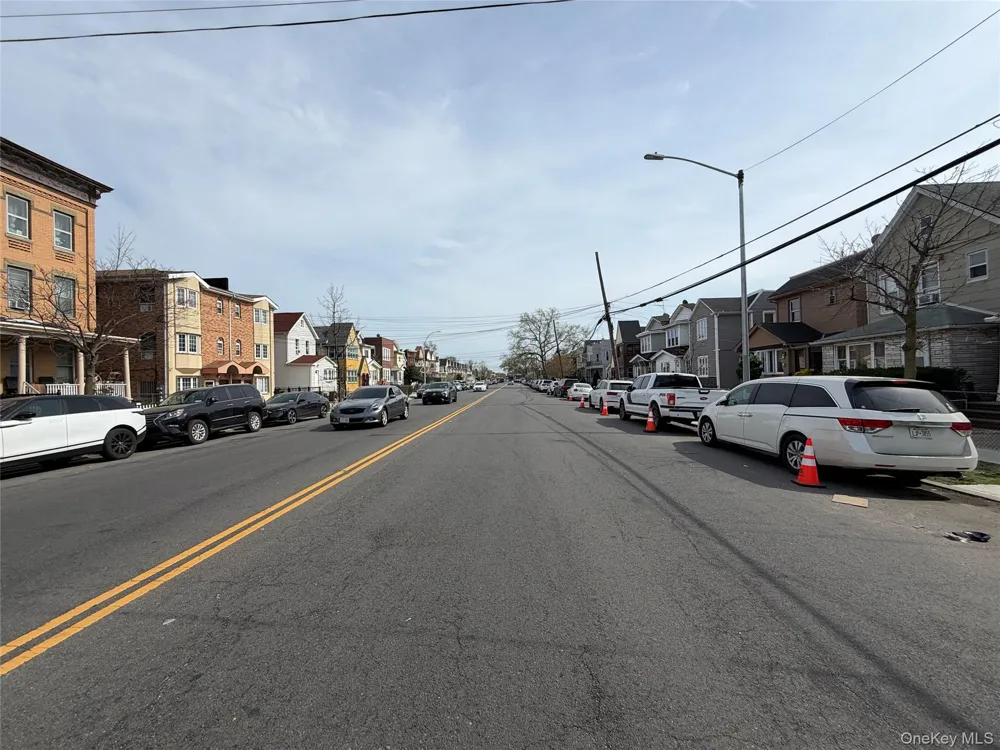 9508 111th Street Richmond Hill, NY 11419