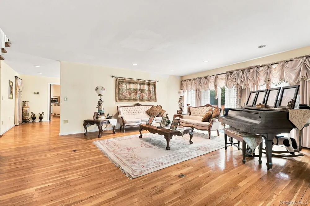 444 West Street Harrison, NY 10528