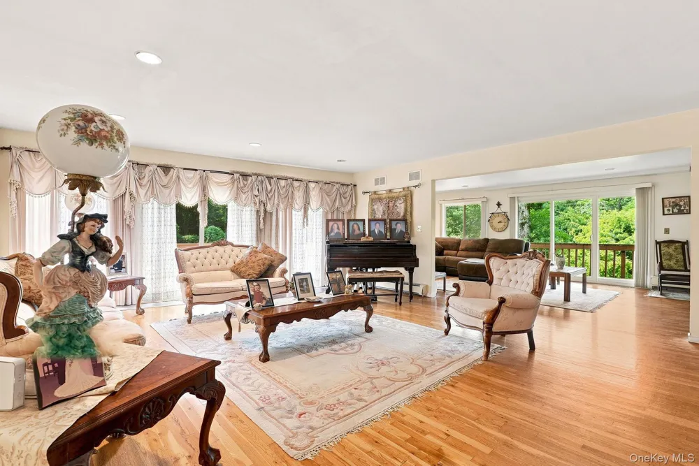 444 West Street Harrison, NY 10528