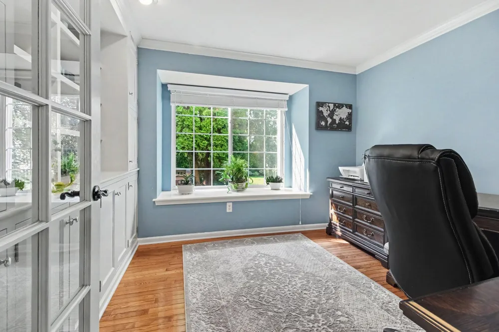 5975 Redstone Court Ann Arbor, MI 48103
