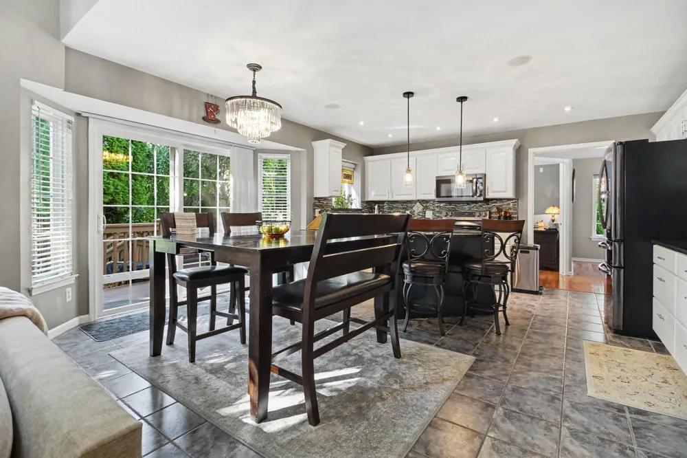 5975 Redstone Court Ann Arbor, MI 48103