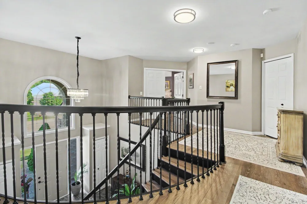 5975 Redstone Court Ann Arbor, MI 48103