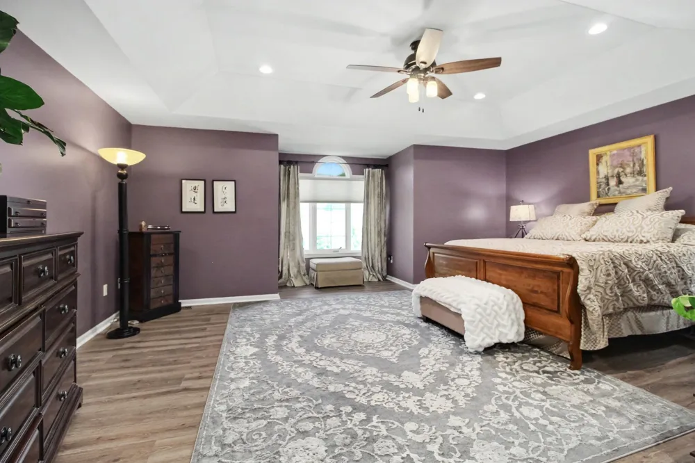 5975 Redstone Court Ann Arbor, MI 48103