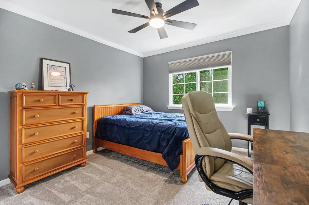 5975 Redstone Court Ann Arbor, MI 48103