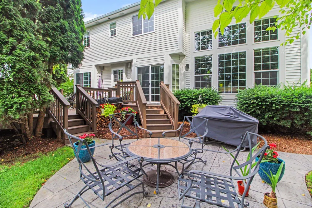 5975 Redstone Court Ann Arbor, MI 48103
