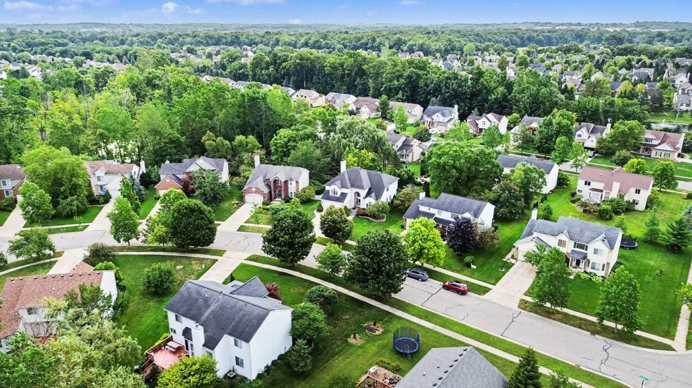 5975 Redstone Court Ann Arbor, MI 48103