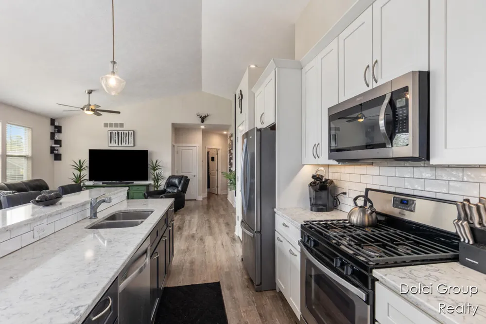 4208 Shetland Drive Hudsonville, MI 49426