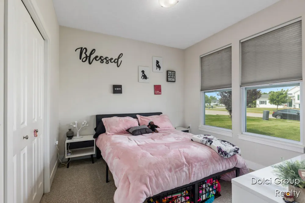 4208 Shetland Drive Hudsonville, MI 49426