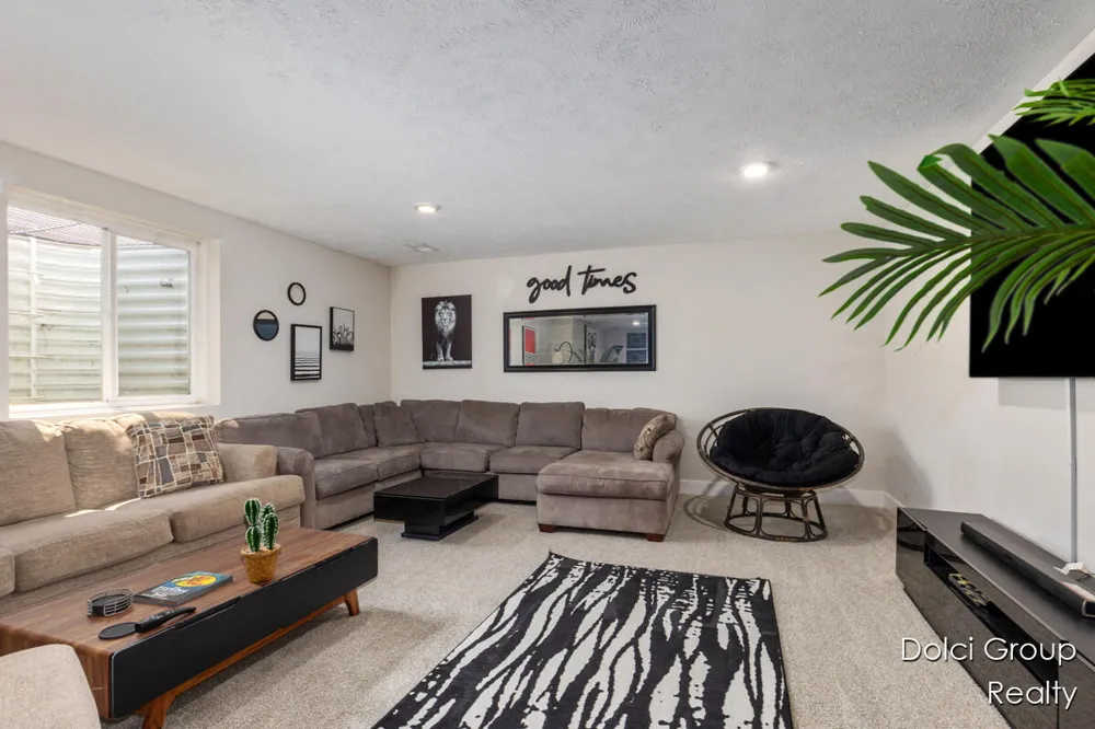 4208 Shetland Drive Hudsonville, MI 49426
