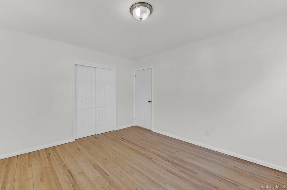 1397 Rosser Avenue Elmont, NY 11003