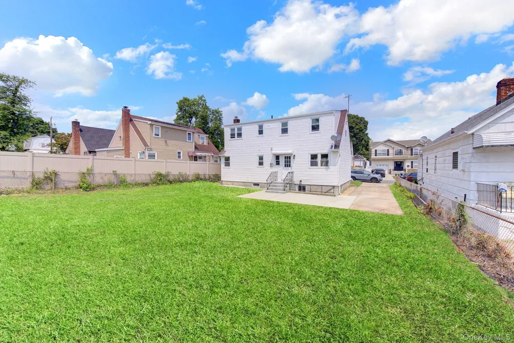 1397 Rosser Avenue Elmont, NY 11003