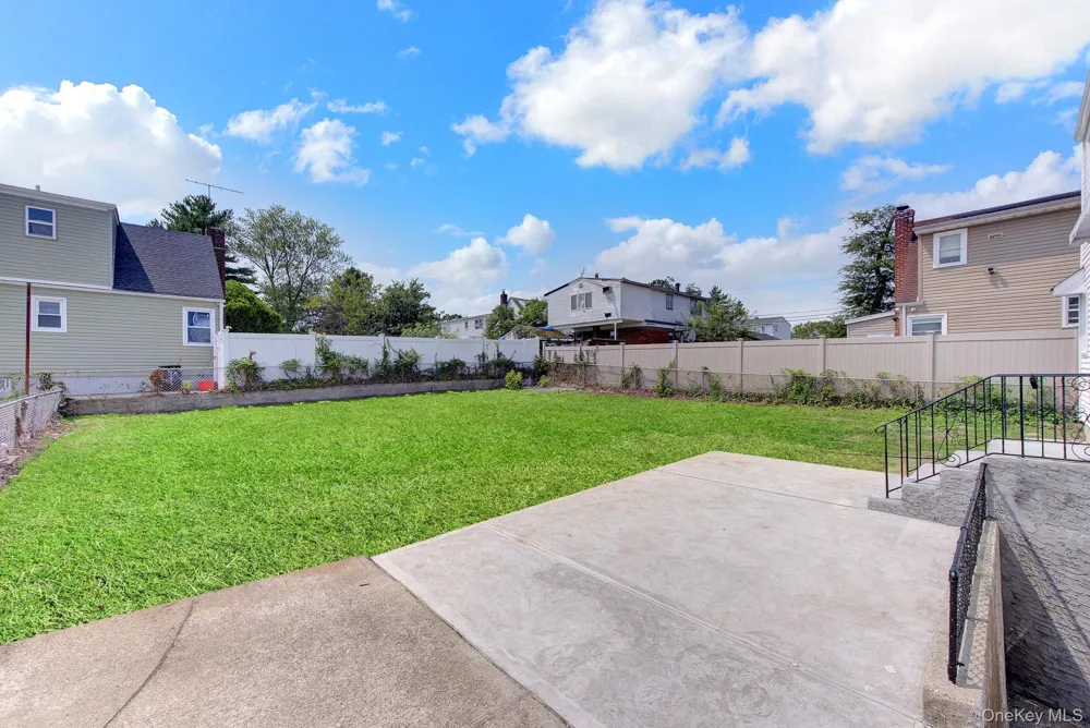 1397 Rosser Avenue Elmont, NY 11003