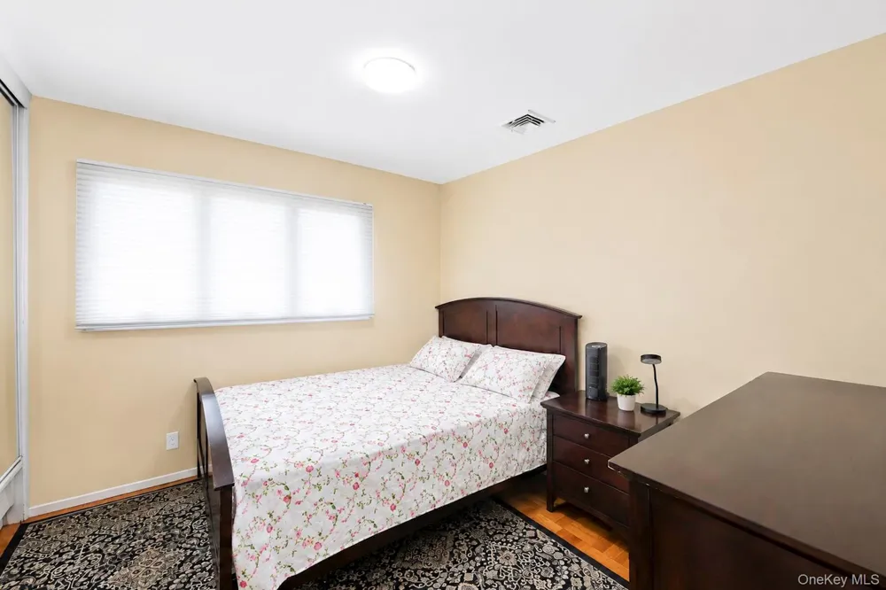 7 Primrose Avenue Hicksville, NY 11801