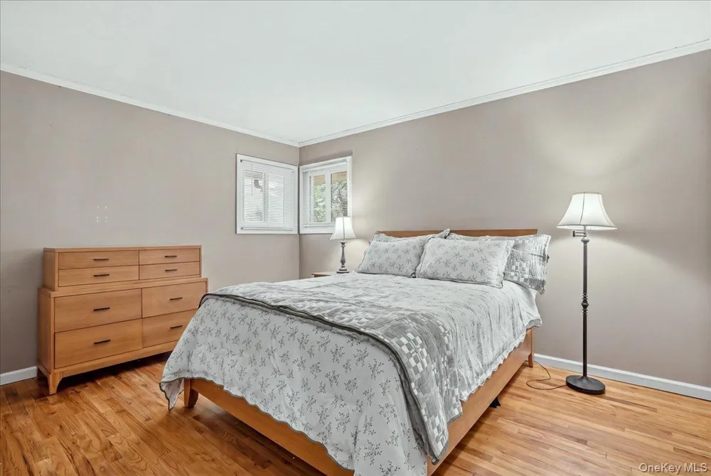2 6th Avenue Farmingdale, NY 11735