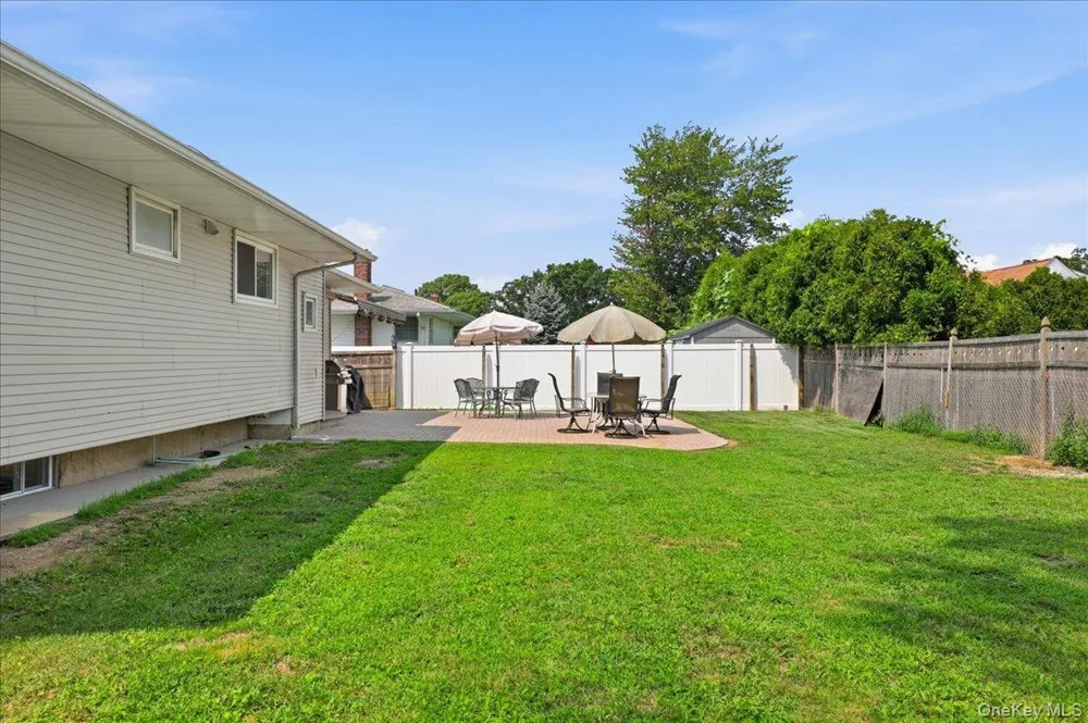 2 6th Avenue Farmingdale, NY 11735