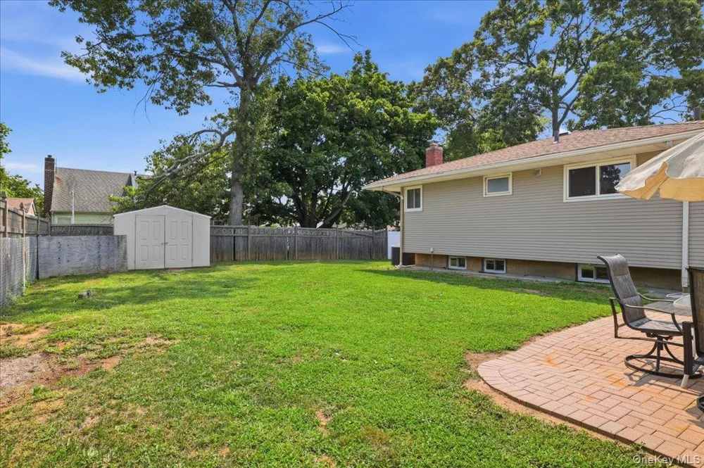 2 6th Avenue Farmingdale, NY 11735