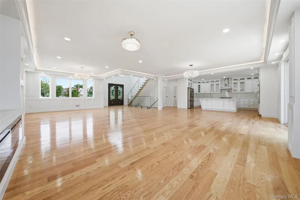 387 Sherbourne Road Valley Stream, NY 11580
