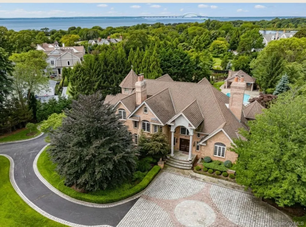 26 The Helm East Islip, NY 11730