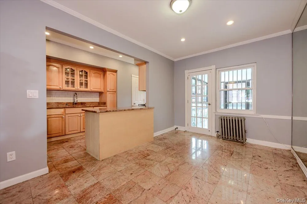 76-18 Utopia Parkway Fresh Meadows, NY 11366