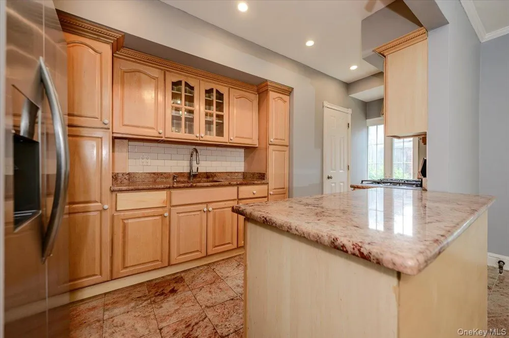 76-18 Utopia Parkway Fresh Meadows, NY 11366