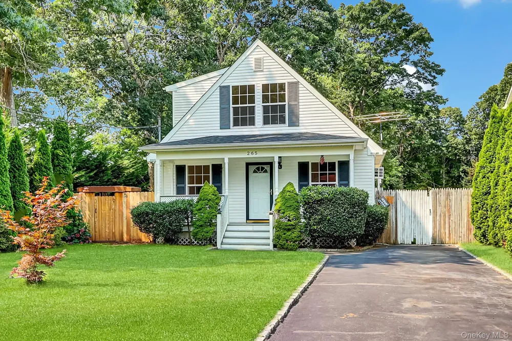 265 Forrest Avenue Shirley, NY 11967