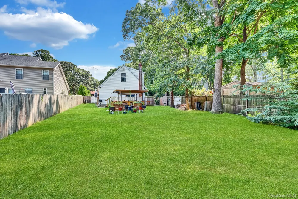 265 Forrest Avenue Shirley, NY 11967