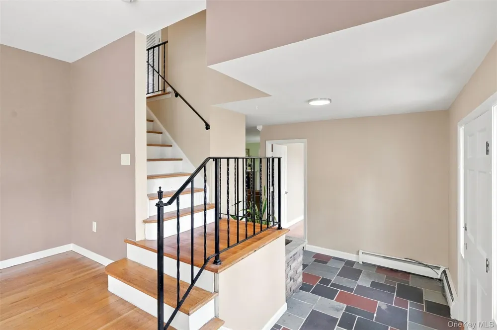 575 Lucas Avenue Extension Hurley, NY 12443