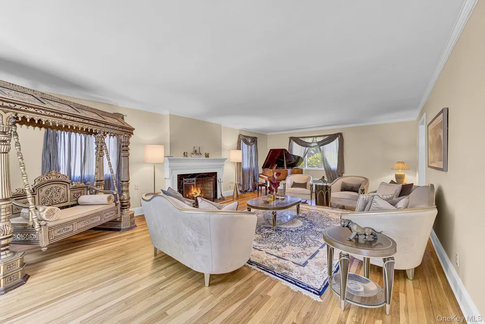 64 E Roe Boulevard Patchogue, NY 11788