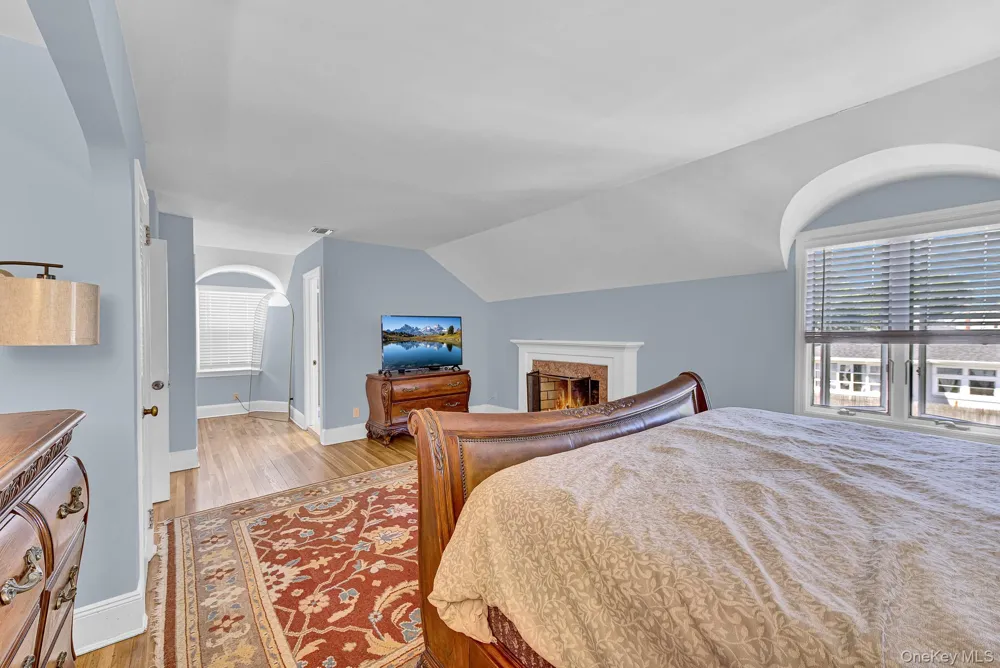 64 E Roe Boulevard Patchogue, NY 11788