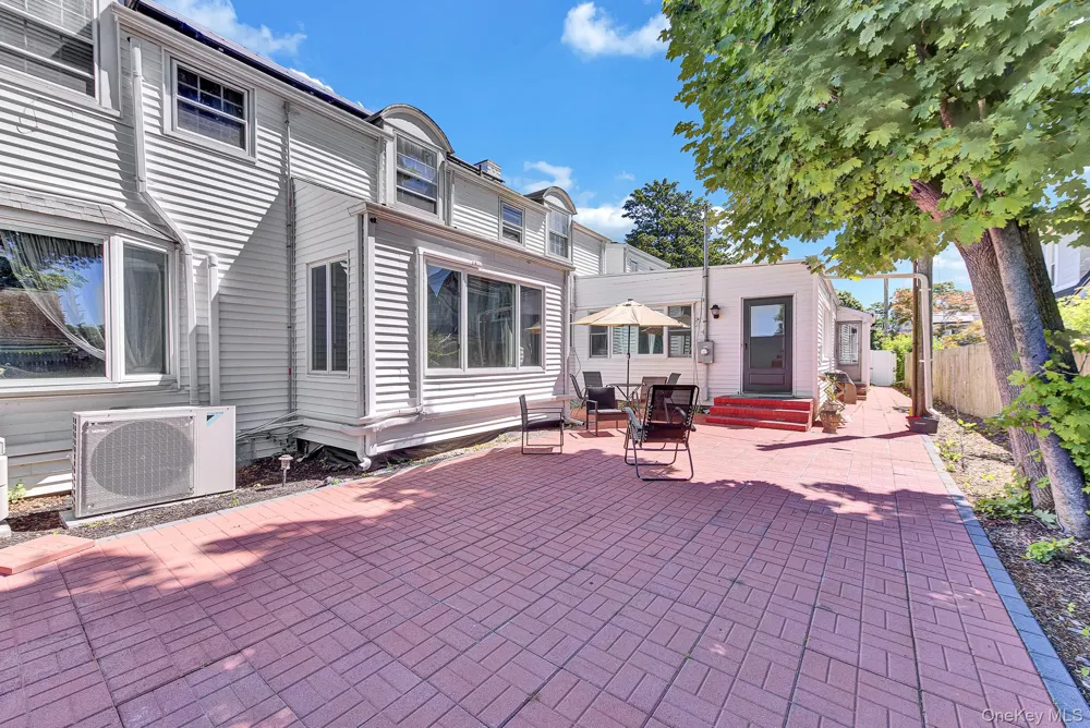 64 E Roe Boulevard Patchogue, NY 11788