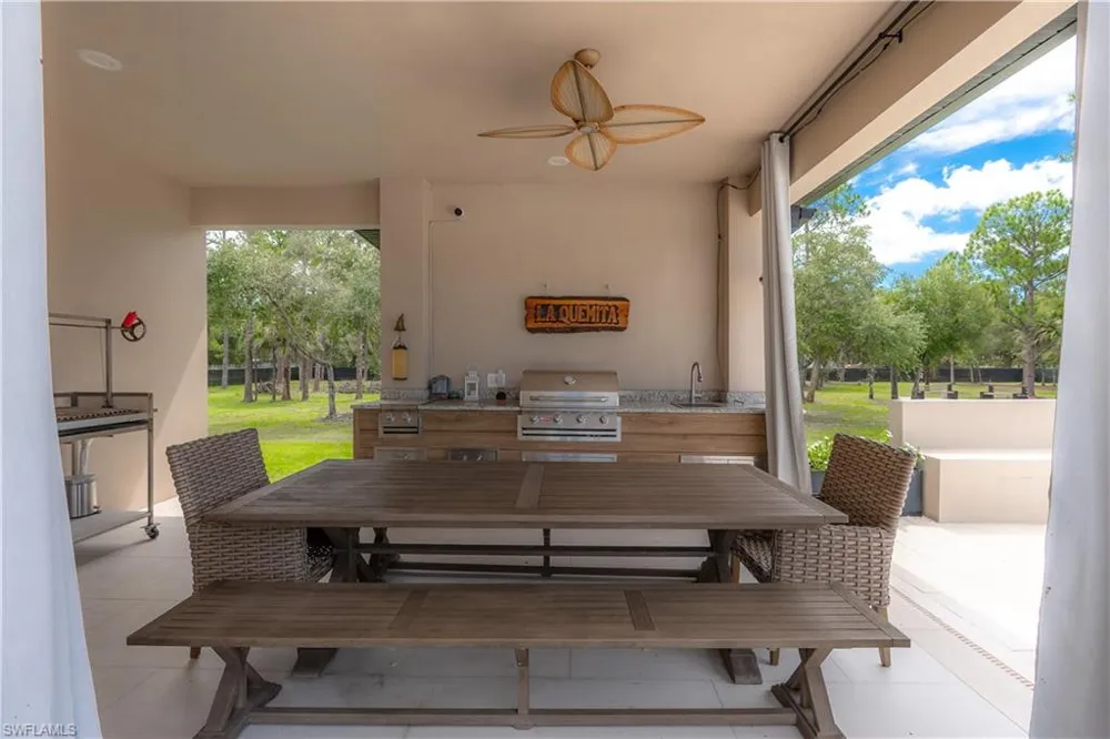 300 Montura Avenue Clewiston, FL 33440