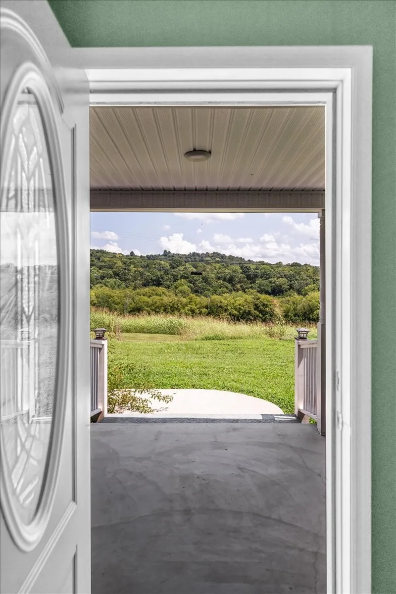 1981 Gossburg Rd Beechgrove, TN 37018