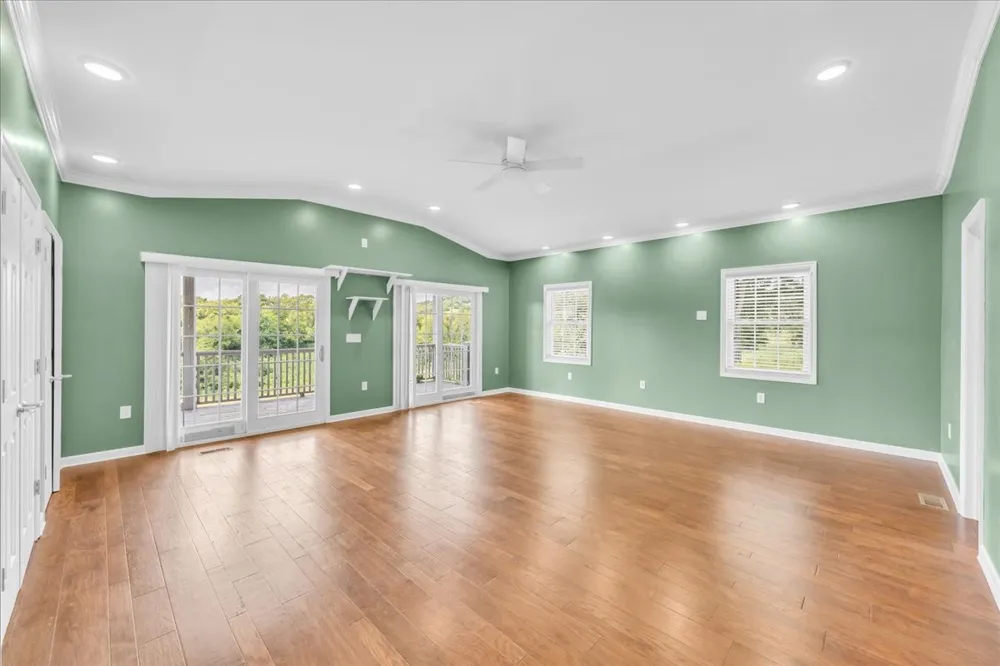 1981 Gossburg Rd Beechgrove, TN 37018