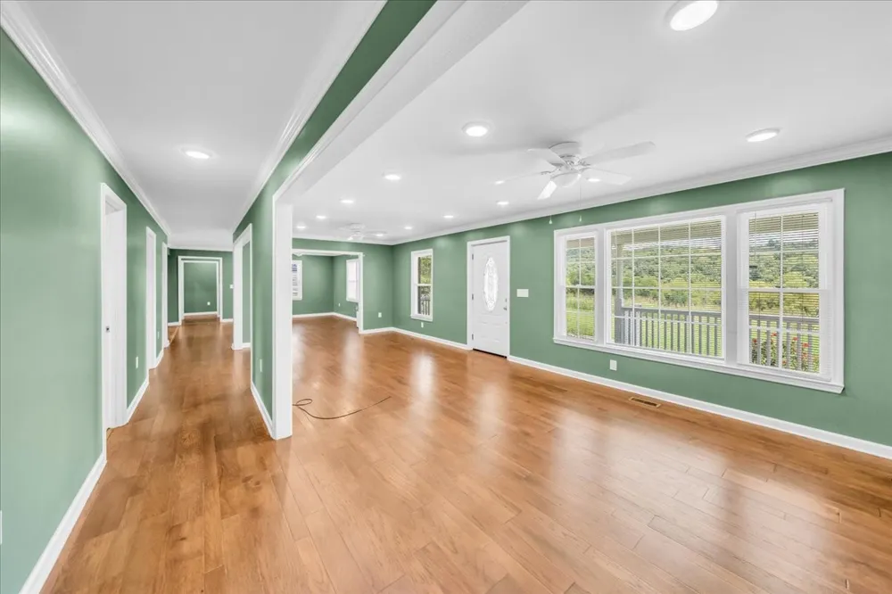 1981 Gossburg Rd Beechgrove, TN 37018